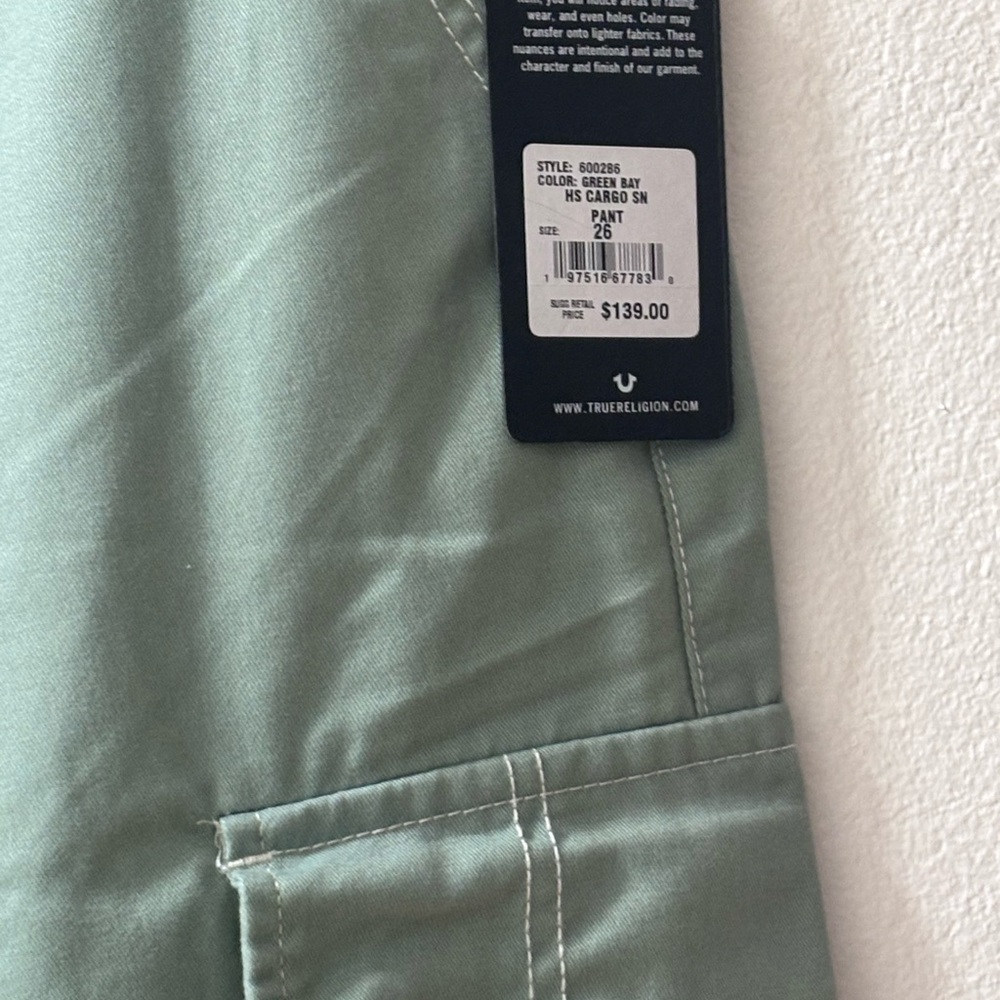 Women’s True Religion Cargo Pants in Sage Green NWT $139 - Picture 5 of 11